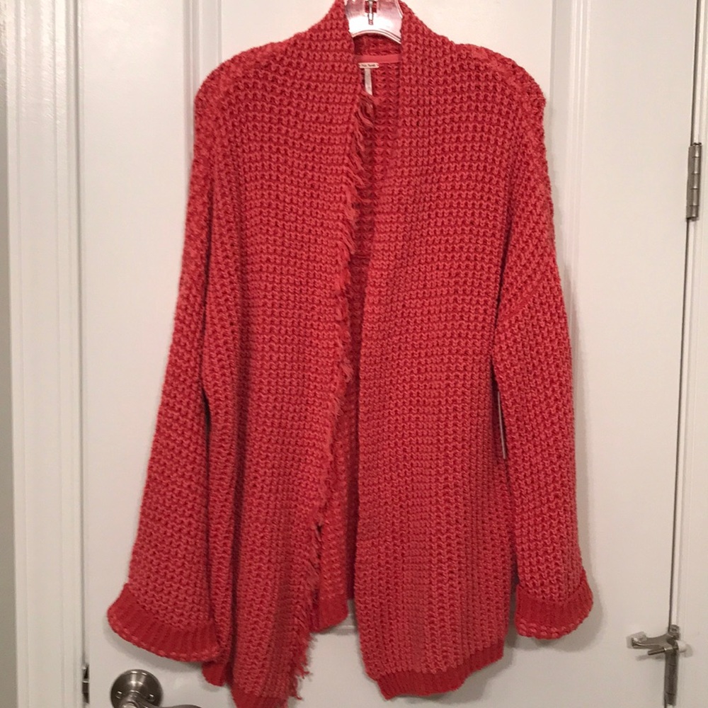 Lowest price drop!!! Free People Sweater - Picture 5 of 7